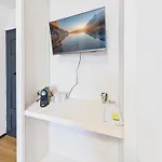 Crown Living Blumenau - Nahe Schweizer Grenze, Ideal Fuer Feriengaeste Und Geschaeftsreisende, Parkplatz, Self Check-in Apartment