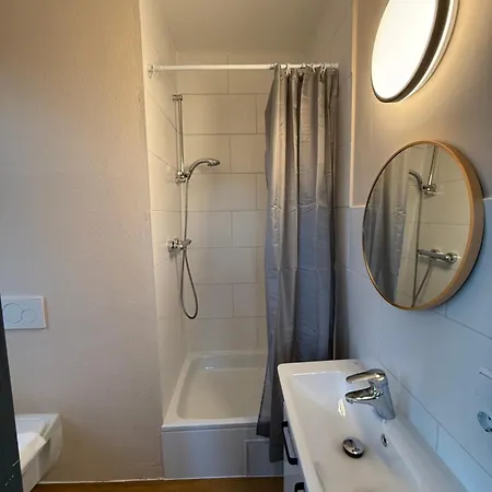 Crown Living Blumenau Studios, Smarttv, Parkplatz Apartment *