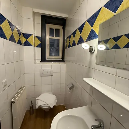 公寓 Crown Living Blumenau Studios, Smarttv, Parkplatz 卢斯特瑙