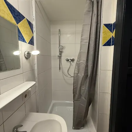 Crown Living Blumenau Studios, Smarttv, Parkplatz 公寓 *