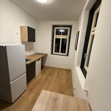 Crown Living Blumenau Studios, Smarttv, Parkplatz Apartamento Lustenau