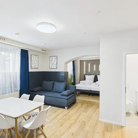 Crown Living Blumenau Studios, Smarttv, Parkplatz