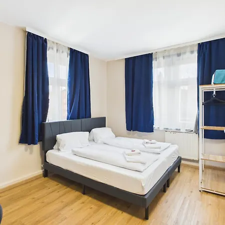 Crown Living Blumenau - Nahe Schweizer Grenze, Ideal Fuer Feriengaeste Und Geschaeftsreisende, Parkplatz, Self Check-in Appartement *