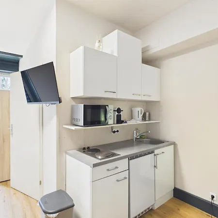 Crown Living Blumenau - Nahe Schweizer Grenze, Ideal Fuer Feriengaeste Und Geschaeftsreisende, Parkplatz, Self Check-in Apartment *