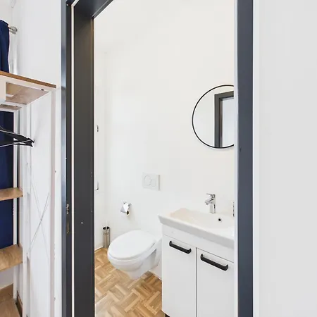 Crown Living Blumenau - Nahe Schweizer Grenze, Ideal Fuer Feriengaeste Und Geschaeftsreisende, Parkplatz, Self Check-in * Lustenau