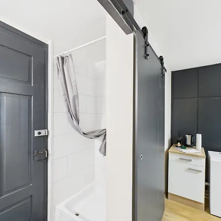 Lägenhet Crown Living Blumenau - Nahe Schweizer Grenze, Ideal Fuer Feriengaeste Und Geschaeftsreisende, Parkplatz, Self Check-in *