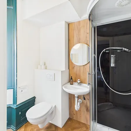 Crown Living Blumenau - Nahe Schweizer Grenze, Ideal Fuer Feriengaeste Und Geschaeftsreisende, Parkplatz, Self Check-in Apartment