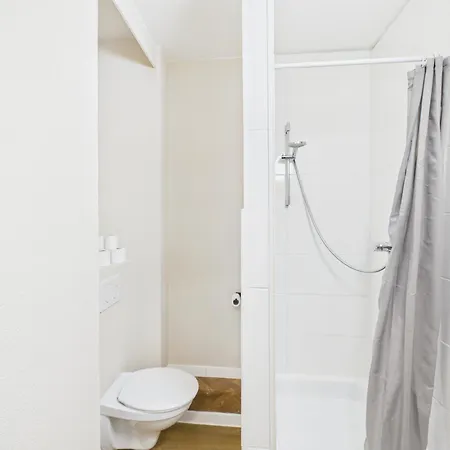 Crown Living Blumenau - Nahe Schweizer Grenze, Ideal Fuer Feriengaeste Und Geschaeftsreisende, Parkplatz, Self Check-in * Lustenau